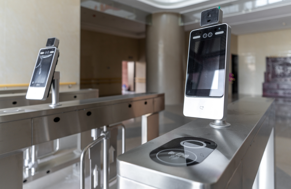 สแกนอัตลักษณ์บุคคล