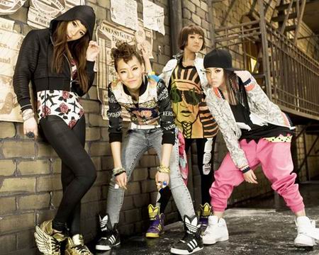 ..>>>เสน่ห์ 4 สาวเกาหลีใต้... 2NE1 ในเพลง FIRE จัดให้ 3 เวอร์ชั่นเลย <<<...