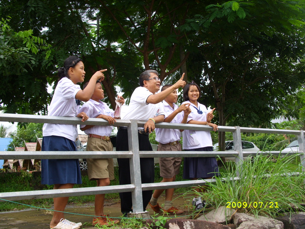   ฝนนี้เที่ยว  "น้ำตก" ธรรมะสวัสดี   เสริมชีวีสร้างมงคล กับตนเอง